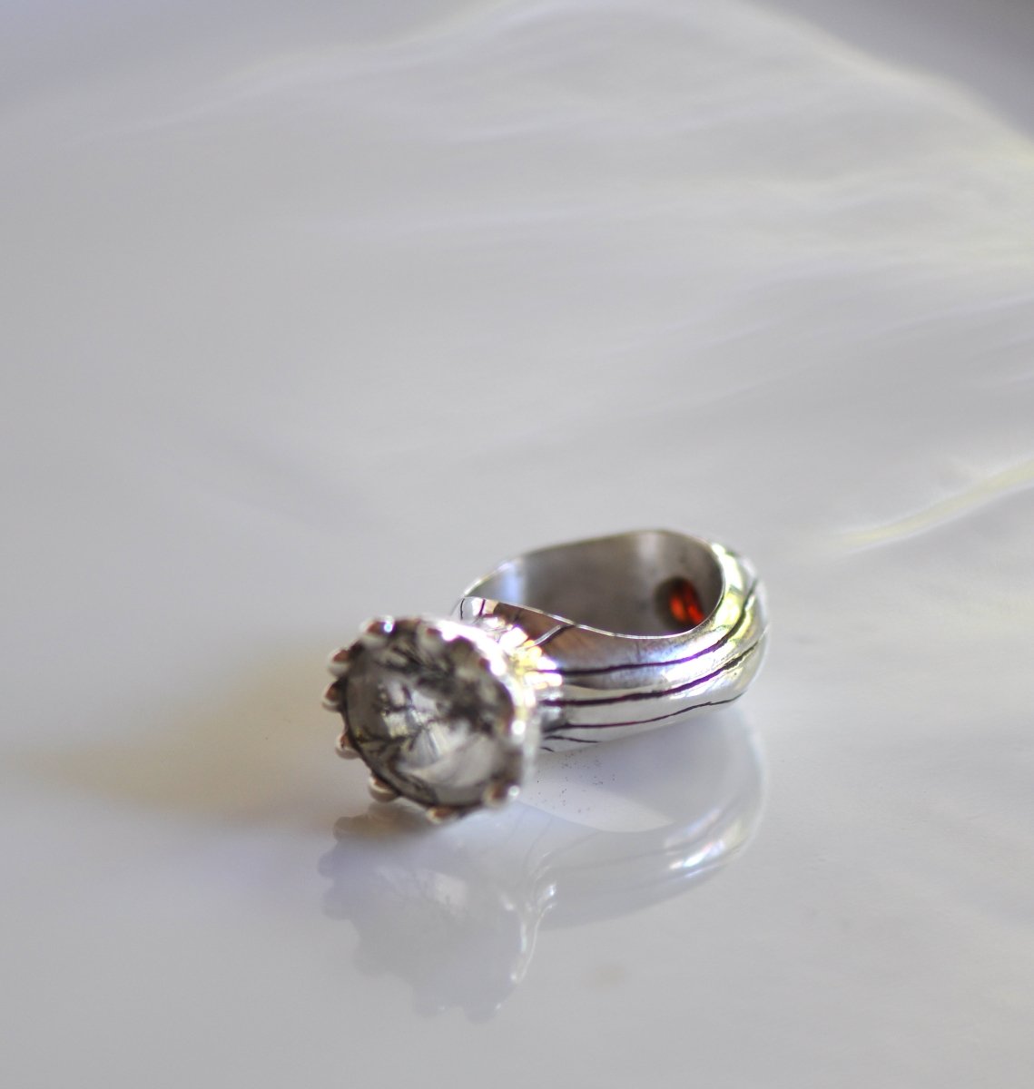 Handmade sterling silver ring with dendritic quartz stone, chunky flower ring with red garnet gemstone — Unique Jewelry Gift
