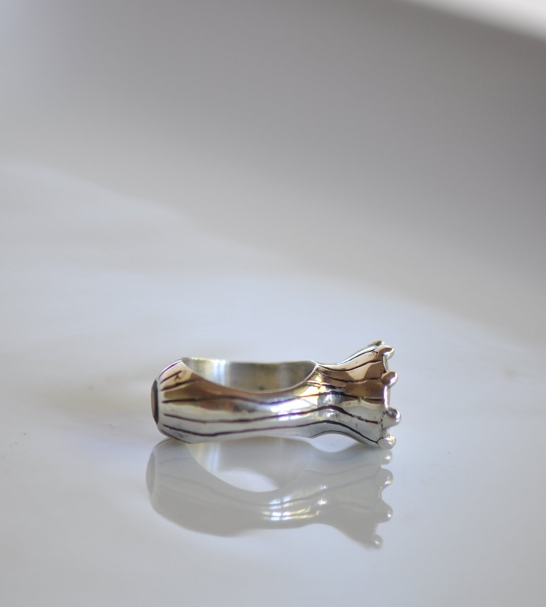 Handmade sterling silver ring with dendritic quartz stone, chunky flower ring with red garnet gemstone — Unique Jewelry Gift