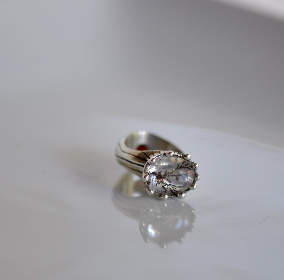 Handmade sterling silver ring with dendritic quartz stone, chunky flower ring with red garnet gemstone — Unique Jewelry Gift