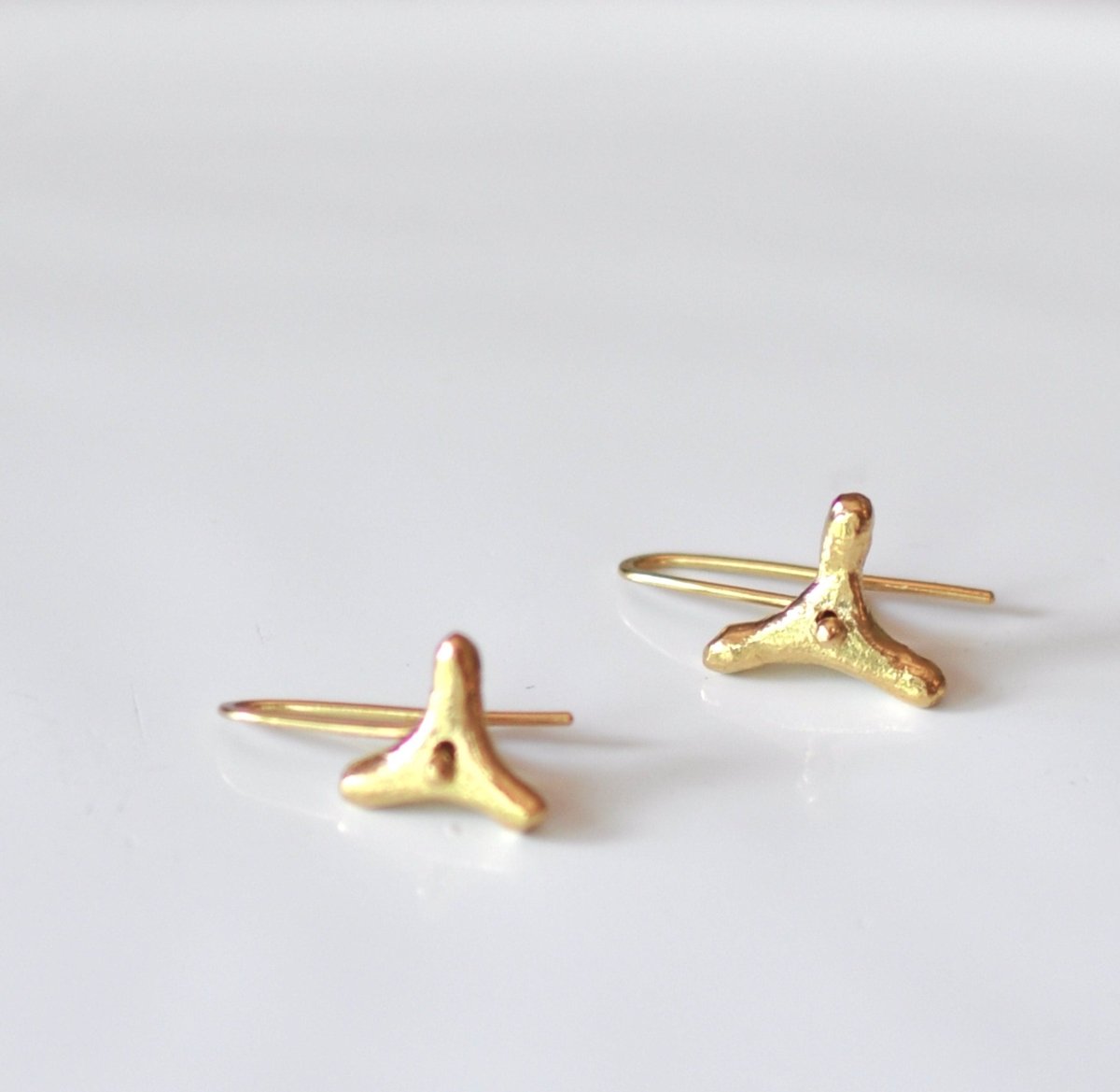 Handmade 14k gold plated spinning flower dangle earrings, whimsical artisan jewelry